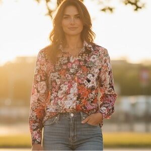 Floral Women's Blouse in Vibrant Pink and Orange